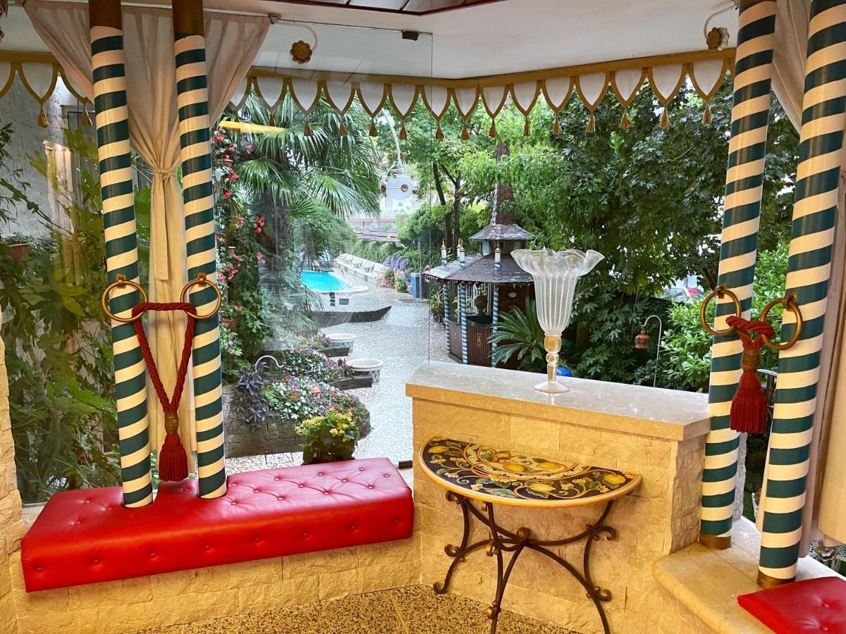 Milton Boutique Hotel - Adults Only ลิโดดิเยโซโล ภายนอก รูปภาพ