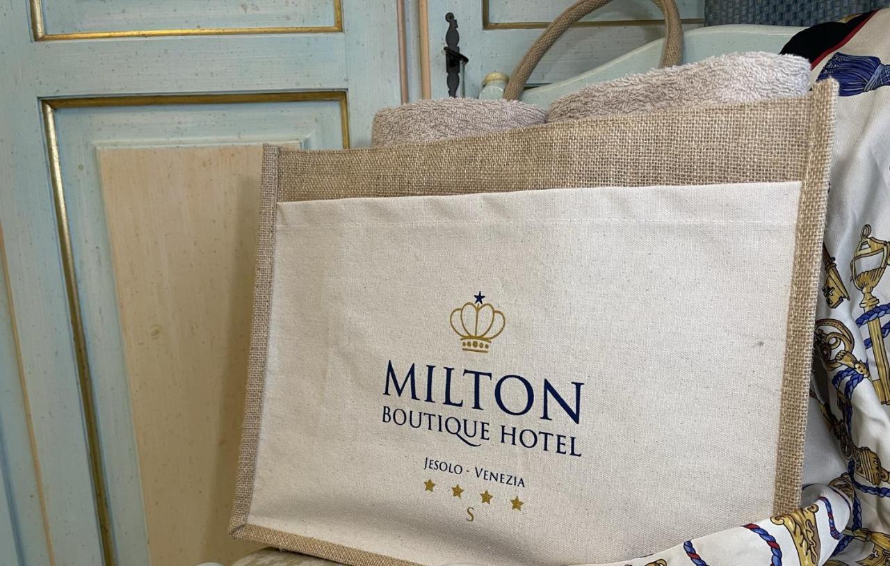Milton Boutique Hotel - Adults Only ลิโดดิเยโซโล ภายนอก รูปภาพ