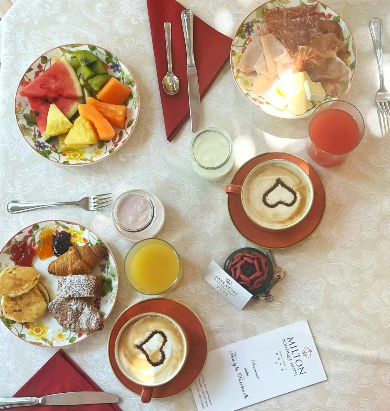 Milton Boutique Hotel - Adults Only ลิโดดิเยโซโล ภายนอก รูปภาพ